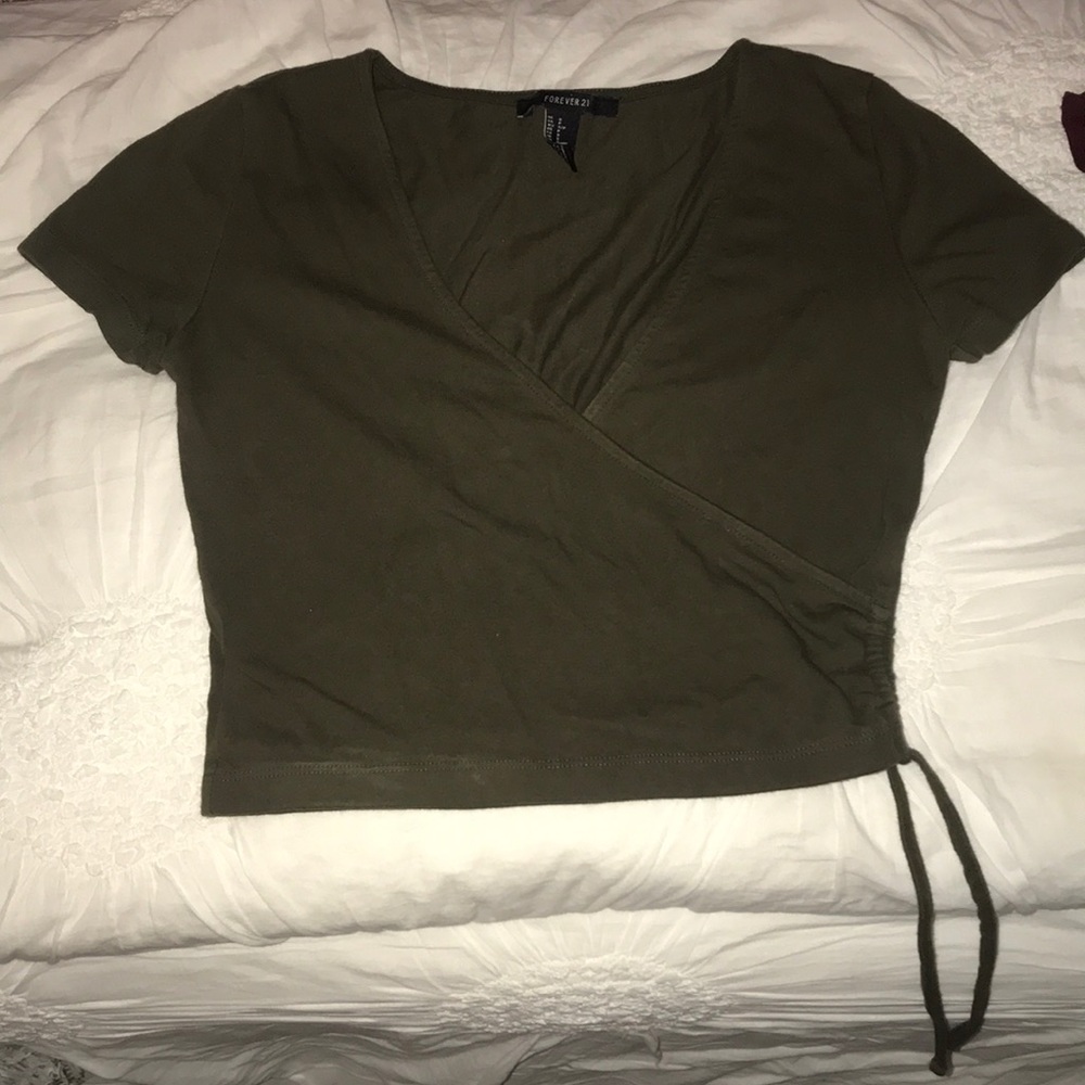 Green crop top